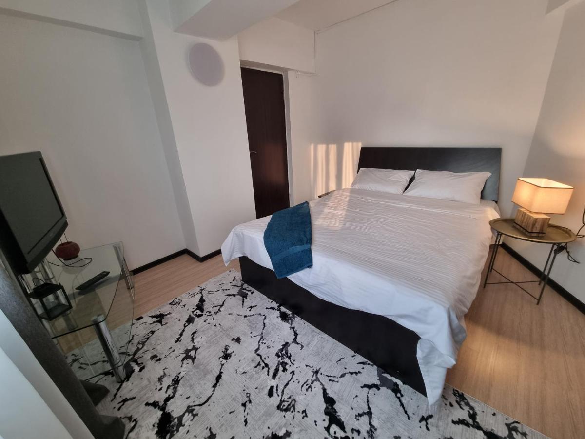 Lovely & Comfy, Central Apt In ヤシ エクステリア 写真